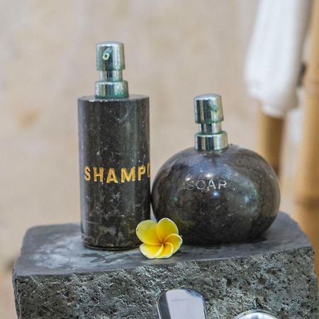 Gita Maha Ubud Hotel By Mahaputra-Chse Certified Экстерьер фото