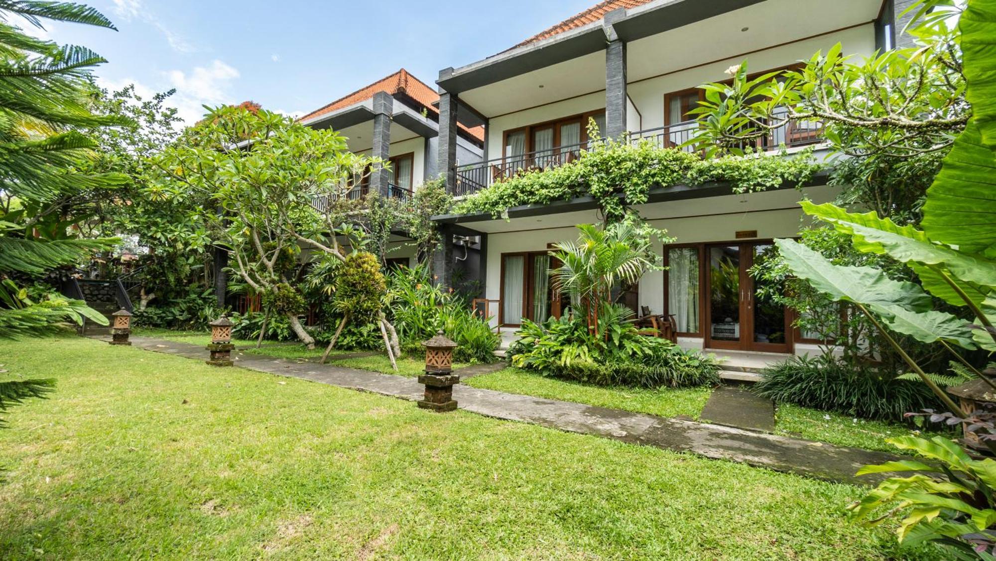 Gita Maha Ubud Hotel By Mahaputra-Chse Certified Экстерьер фото